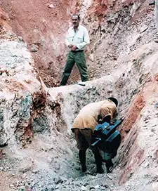 DOVE mining in Tanzania for gold 2004-2006